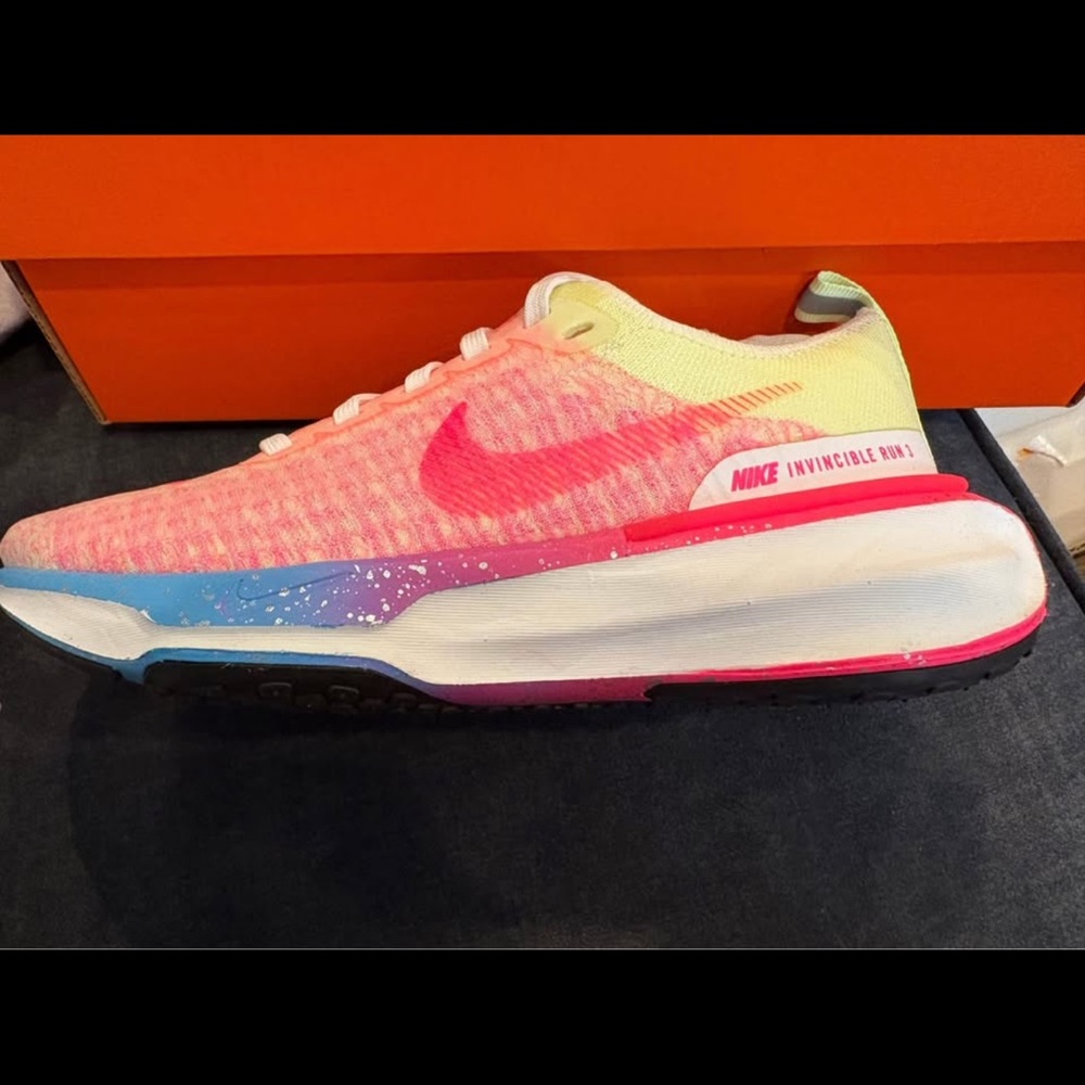 Nike Pink and White Athletic Shoes with ZoomX Foam